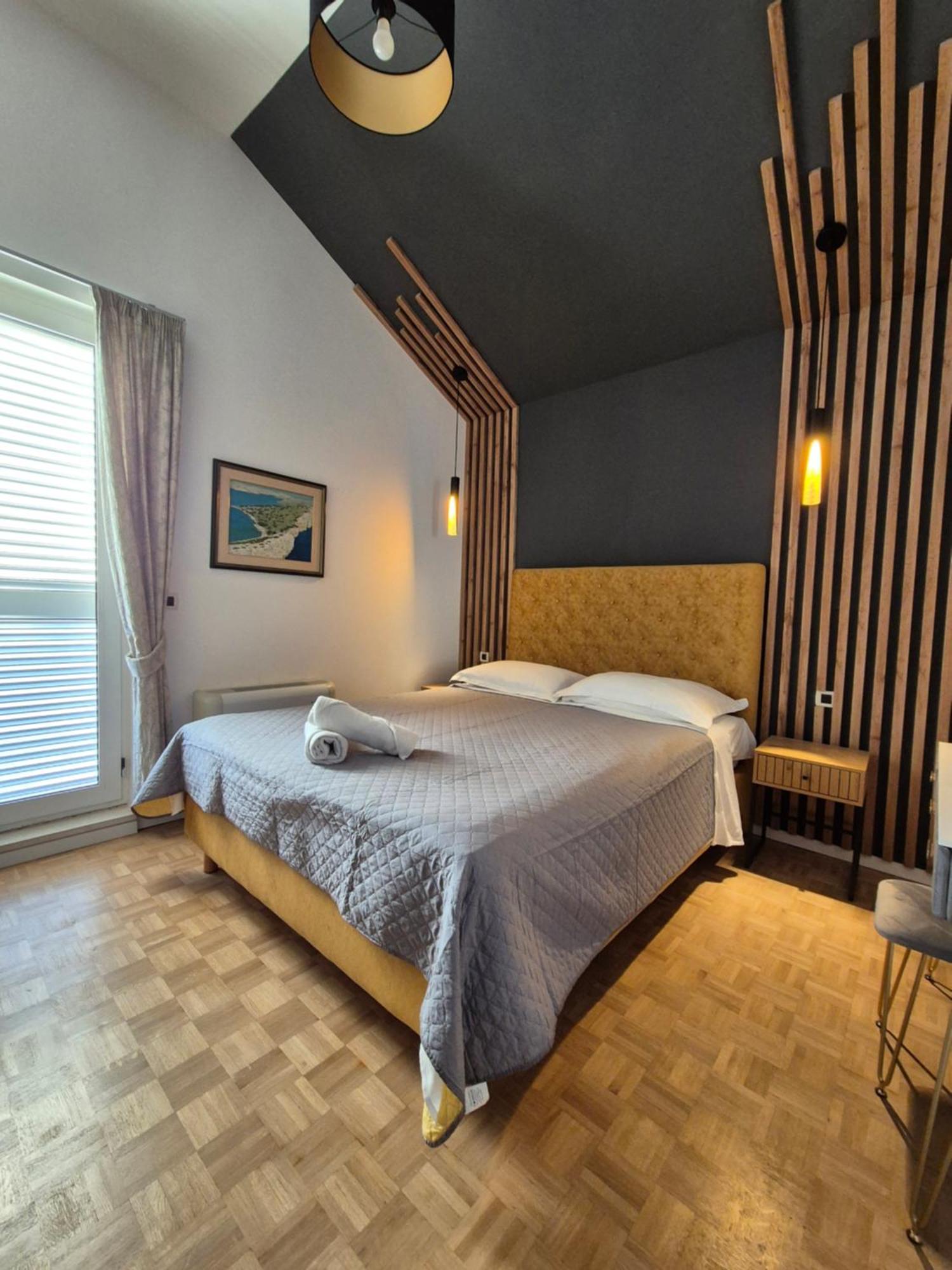 Villa Dalmatino เบรลา ภายนอก รูปภาพ